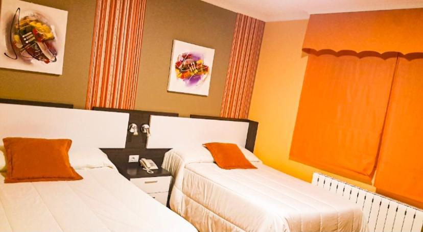 Hotel Spa Galatea Burela Bilik gambar