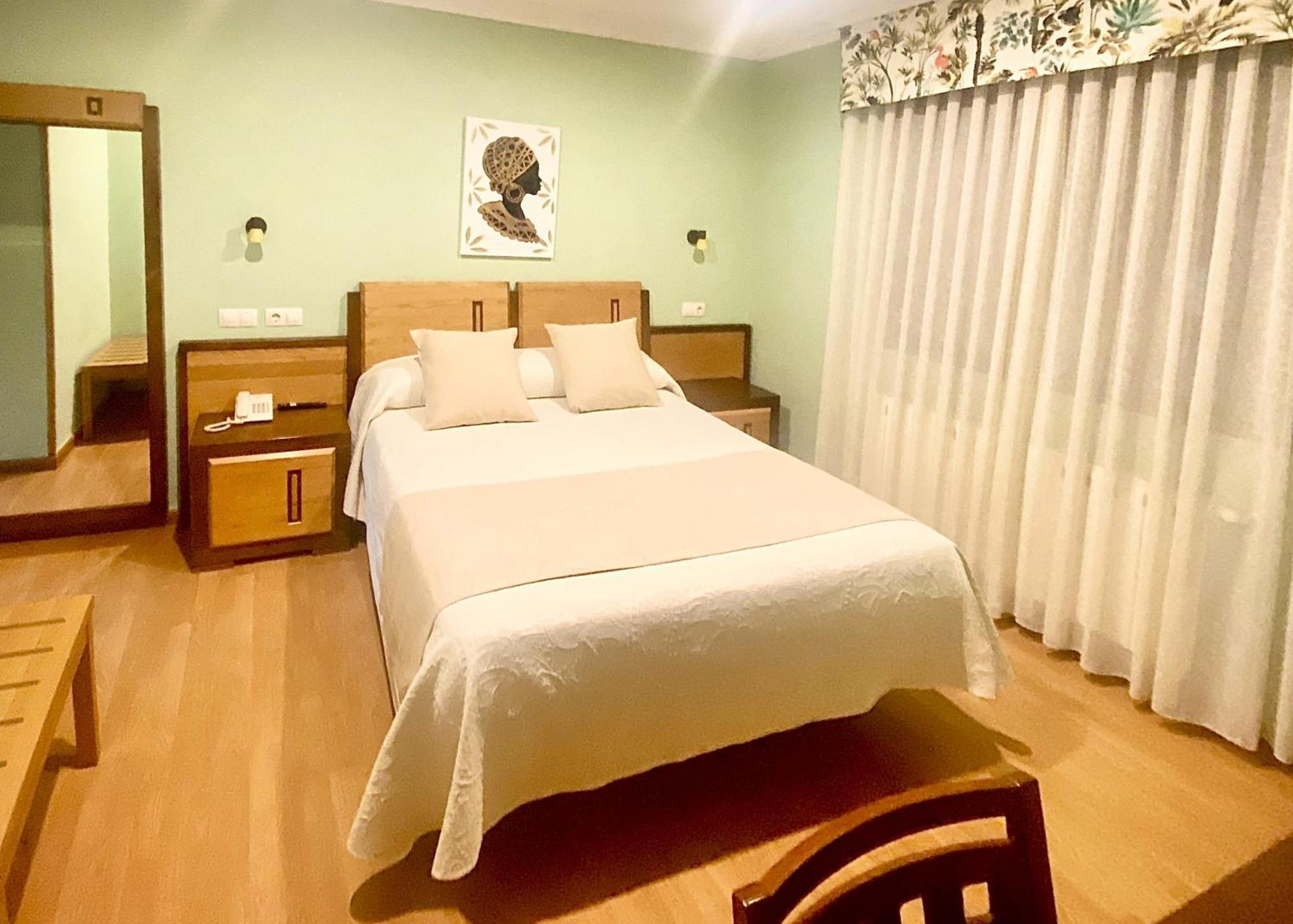 Hotel Spa Galatea Burela Luaran gambar